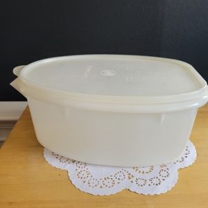 Vintage Three Piece Tupperware Turkey/Ham/Roast Flavor Sealer